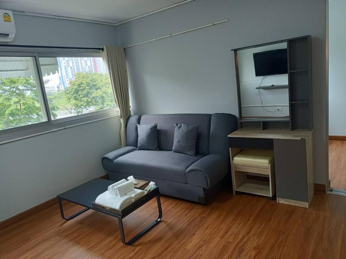 Popular Condo Near Impact/Thunder Dome Pak Kret Exterior foto